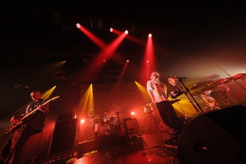 次世代バンドChevon×Kroi、ジャンル超えた熱狂ステージで観客魅了 ツーマンライブ開催【MUSIC AWARDS JAPAN WEEK SPECIAL LIVE】 画像