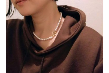 48歳PTA中受ママが月1万円貯金で【自腹買い】肩コリも老け首もケアできるネックレスが「レベチですごかった」と断言できる理由とは 画像