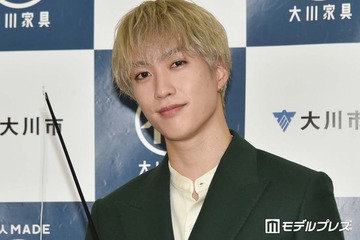 THE RAMPAGE藤原樹、鍛えげられた美腹筋にファン悶絶「肉体美が神」「彫刻みたい」 画像