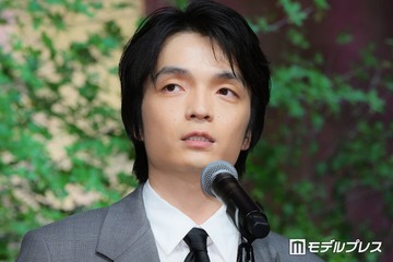 岡山天音、俳優への不安抱いた過去告白「心臓を押しつぶされてしまうような」【第52回放送文化基金賞】 画像