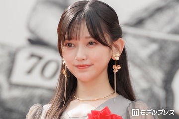 乃木坂46池田瑛紗、ミニスカテニスウェア姿披露「どの角度から見ても綺麗」「脚が長くてスタイル抜群」と反響 画像