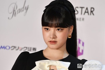 IVEリズ、美ウエスト際立つキャミ×野球ユニフォームショット公開「完璧すぎるスタイル」「綺麗で見惚れちゃう」 画像