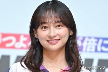 影山優佳、美脚際立つ白ミニワンピ姿に視線集中「美しさが限界突破してる」「スタイルが神がかってる」の声 画像