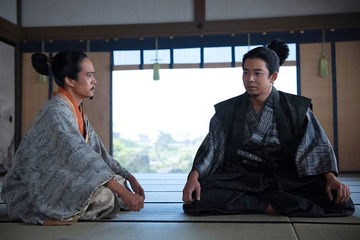 【豊臣兄弟！ 第30話】覚悟決めた秀吉、小一郎を伴い清須城へ向かう 画像