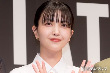 久保史緒里、撮影前の姿勢称賛される「お願いしてよかったと確信した瞬間」【世界は美しいと誰かが言った】 画像