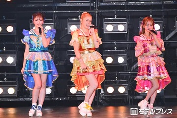 ヘラヘラ三銃士ありしゃん、双子の子どもと「関コレ」ステージ登場 完全プロデュース舞台盛り上げる【関コレ2026A/W】 画像