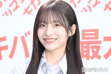 AKB48メンバー、美脚際立つミニスカ制服ショットに絶賛の声「スタイル良くて憧れ」「めっちゃ似合ってる」 画像