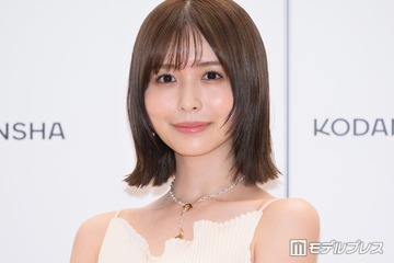 長濱ねる、水際での美脚ショット タンクトップ姿に「透明感ハンパない」「絵になりますね」の声 画像
