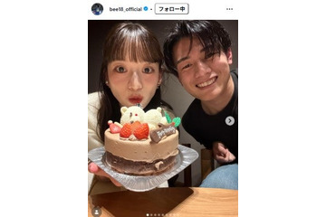 サッカー日本代表・上田綺世選手、28歳誕生日の家族3ショット公開「ハッピーオーラが溢れてる」「娘ちゃんもおめかししてて可愛い」の声 画像