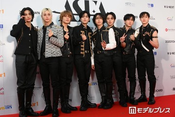 日本の人気歌手、Stray Kidsの国立ライブ鑑賞報告「次は一緒に歌おうねって話した」集合ショット公開で反響「イケメン勢揃い」 画像