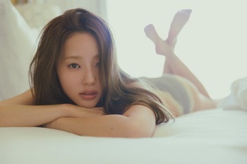 中町綾、初の写真集決定 水着・ランジェリー姿…イメージショット5枚解禁「25歳の今の私を盛りだくさんで撮影」 画像