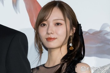 梅澤美波「おかいもの日」ノースリコーデに反響「このままランウェイ歩けそう」「レベチのスタイル」 画像