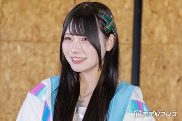 総フォロワー700万人超美人インフルエンサー、美脚スラリミニワンピでUSJ満喫「スタイルが異次元」「無敵すぎる」の声 画像