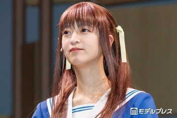 元乃木坂46メンバー、美肩輝くワンショルワンピ姿に熱視線「エレガントで素敵」「透き通るような美肌」 画像