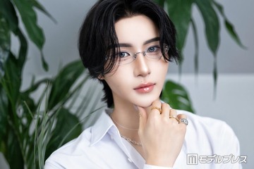 “整形級メイク”話題のGYUTAE、黒髪定着前の髪型遍歴が話題「なんで全部似合うの」「美しい」 画像