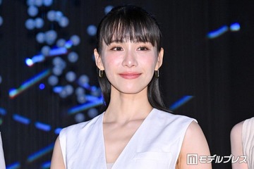 Perfumeあ～ちゃん、イタリア・コモ湖で結婚式 かしゆか＆のっちとの3ショットに「3人の絆に感動」「お揃いのリングが素敵」 画像