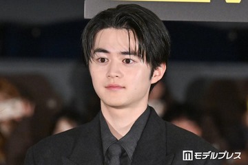 鈴鹿央士、生放送の日に寝坊「新幹線の発車の時に起きた」“人生で一番焦った”ハプニングとは【藁にもすがる獣たち】 画像