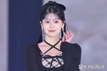 超ときめき宣伝部・坂井仁香、モノトーンコーデで美デコルテ際立つ 大人っぽい着こなしに「スタイル良すぎ」「美しい」の声【ガルアワ2026A/W】 画像