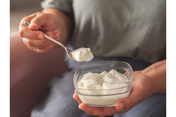 ヨーグルトだけでは足りない？腸活の新常識、専門医が注目する「ハイパー食物繊維」がすごい！「二刀流」の働きを解説 画像