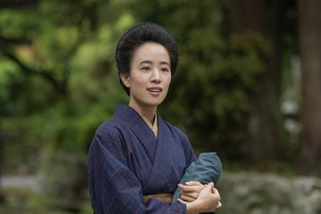 【ブラッサム 第16話あらすじ】珠、本家で働き始める 仕事帰りに再会した懐かしい人物とは 画像