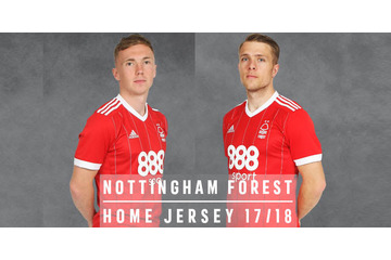 FA杯でアーセナルに勝利！古豪ノッティンガムの2017‐18ユニフォーム 画像