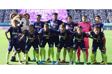 サンフレッチェ広島、新シーズンの背番号を発表！工藤が「9」、川辺は「36」に 画像