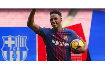 W杯で日本と対戦も！ハメスがミナを大絶賛「世界最高になれる」 画像