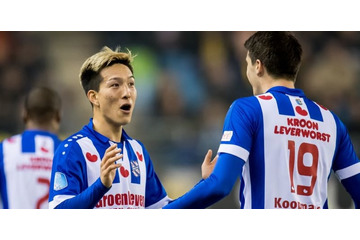 小林祐希もこの表情！ありえない「場所」からの超ゴールがすごい 画像