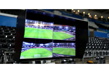 オランダで議論あるVAR判定…「8分の再試合」は認められるか？ 画像