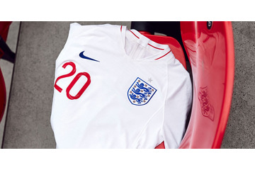 イングランド代表、ロシアW杯ホームユニフォームは「伝統と最新技術」の融合 画像