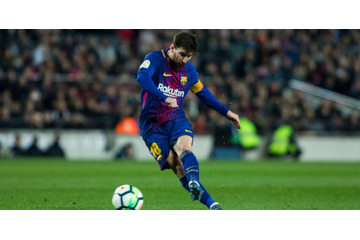 メッシ、また「無慈悲なスーパーFK」！こんなのGKは絶対とれないぞ 画像