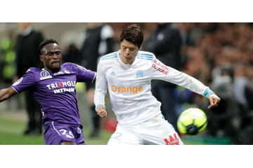 マルセイユ酒井、「縦パス」で決勝点を演出！だが守備ではやられる（動画あり） 画像