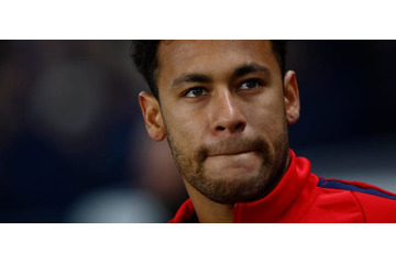 ネイマール、仰天のイメチェン！なんと「ドレッドヘア」に？！ 画像