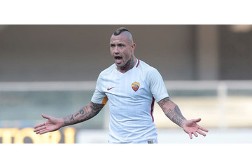 タトゥー大好きナインゴラン、身体に彫られている「日本語」って？ 画像