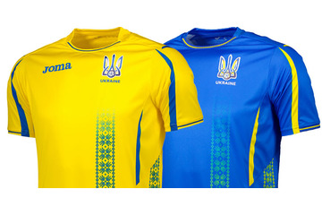 ウクライナ代表、民族調の模様が印象的なW杯「予選」ユニフォーム 画像