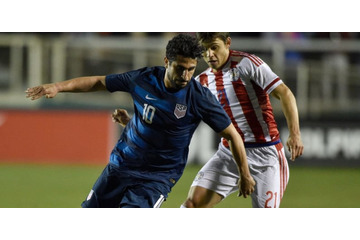 森岡亮太の同僚がやった！メッシみたいな「スーパーテク」を見よ 画像