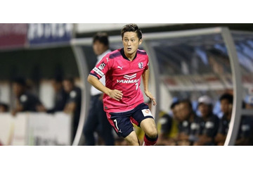 関口訓充、J1仙台に復帰！Twitterに投稿した2ショット写真がファンを熱くさせる 画像