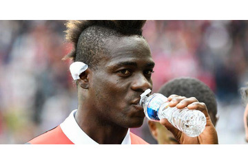 どこへ行くんだバロテッリ…ニースに「感謝」のメッセージ 画像