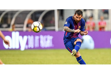 今、世界でも最も「フリーキック」が上手いかもしれない5人 画像