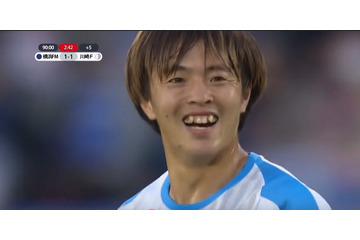 川崎デビューの齋藤学、なぜシュートを外した直後に「笑った」？相手GKが明かす 画像
