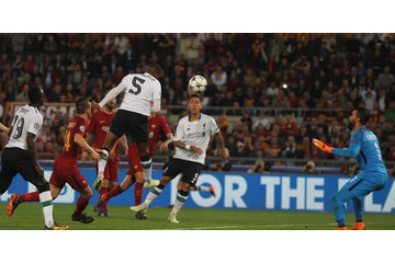 リヴァプール、“驚異のローマ”を振り切る！「不運すぎるOG」など全ゴールを見る 画像