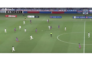 久保建英、「絶品スルーパス」で見せ場作った！強引なドリブル突破も 画像