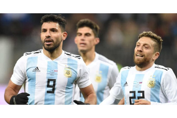 W杯候補選手同士が“一触即発”！アグエロ「俺なら待ち伏せしてた」 画像