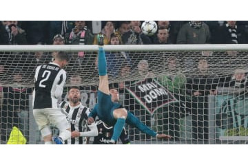 ロナウド、「スーパーゴールへの拍手」がユーヴェ移籍に影響していた！ 画像