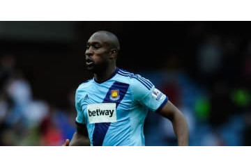 元イングランド代表FWカールトン・コール、34歳で破産！ 画像