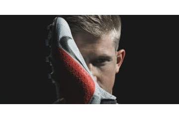 NIKEが新スパイク『ファントム ビジョン』を発表！デ・ブライネ、コウチーニョらが着用 画像