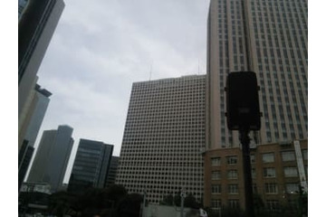 33歳貯金120万円。夫の借金返済が毎月10万円も… 画像