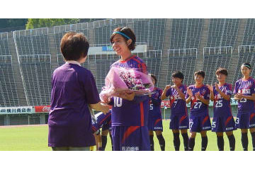 アンジュヴィオレ広島のもう1つの武器 サイド攻撃を担うMF赤嶺美月 画像