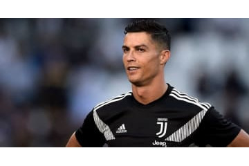 ポルトガル首相、レイプ疑惑のロナウドを擁護 画像