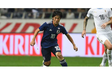 中島翔哉、またウルグアイのアイツを圧倒したぞ！ポルトガルで話題に 画像